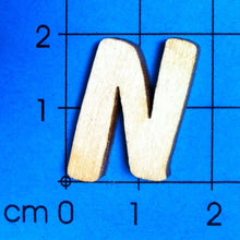 Lade das Bild in den Galerie-Viewer, Buchstaben in 1,9cm aus Holz