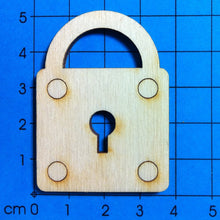 Lade das Bild in den Galerie-Viewer, 6cm Bastelideen mit Herzen, Schloss für Geldgeschenke, Holzteilchen Herzen, Vorhängeschloss aus Holz, Hochzeitsdeko aus Holz, Holzteile für Hochzeit, Vorhängeschloss als Streudeko, Schloss zum Basteln, Schloss aus Holz, Basteln für die Liebe, Holzteile, Schloss für Tischkarten, Vorhängeschloss zum Kartengestalten, Streuteileschloss, Holzbasteln,  Schloss aus Holz, Schloss für Tischkarten, Holzbasteln, Vorhängeschloss zum Kartengestalten, Streuteileschloss, Vorhängeschloss aus Holz, Vorhängeschloss als Stre