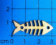 Lade das Bild in den Galerie-Viewer, Grätenfisch aus Holz