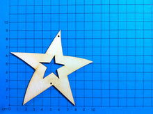 Lade das Bild in den Galerie-Viewer, Stern mit Stern aus Holz