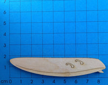 Lade das Bild in den Galerie-Viewer, Surfbrett aus Holz