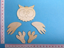Lade das Bild in den Galerie-Viewer, Eule als Kantenhocke aus Holz  Bastelset, Basteln mit Kindern Frühling Sommer, Bastelideen Kinder, Eulen basteln, Basteln für Frühjahr Sommer, Bastelset aus Holz, Bastelideen Frühjahr Sommer, Holz bemalen Frühjahr Sommer, Bastelbedarf aus Holz, Basteln mit Holz für Kinder, Frühjahrsbasteln, Holz bemalen Frühjahr Sommer, Basteln mit Kindern, Eulen bemalen,   EUH 4506SB