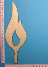 Lade das Bild in den Galerie-Viewer, Flamme aus Holz für Kantholz