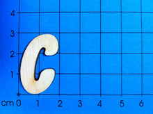 Lade das Bild in den Galerie-Viewer, Buchstaben in 2,8cm aus Holz