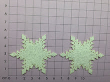 Lade das Bild in den Galerie-Viewer, Eiskristalle aus Filz zum Nähen Bastelideen aus Filz, Weihnachtsgeschenke, Basteln mit Kindern Weihnachten einfach, Eiskristall Nähset, Basteln mit Kindern Winter, Eiskristalle nähen, Nähen mit Kindern, Nähen für Kinder, Weihnachtsbasteln, Dekoidee Weihnachten, Nähen für Anfänger, Eiskristalle aus Filz, Basteln Weihnachtszeit, Weihnachtsdeko nähen, Dekoidee Winter, ICF 0106