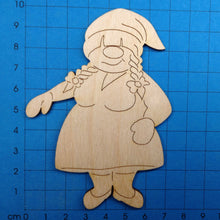 Lade das Bild in den Galerie-Viewer, Wichtelfrau aus Holz