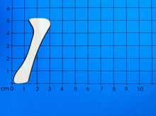 Lade das Bild in den Galerie-Viewer, Buchstaben in Schreibschrift 5cm aus Holz