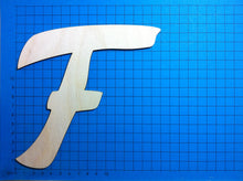 Lade das Bild in den Galerie-Viewer, Buchstaben in Schreibschrift 15cm aus Holz