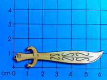 Lade das Bild in den Galerie-Viewer, 6cm Ritter mit Schwert basteln, Geschenkideen zum Basteln, Basteln mit Kindern, Kleinteile zum Bemalen, Dekoration für Kinder gestalten, Schwert mit Kindern malen, Schwert aus Holz malen, Dekoration mit Kindern gestalten, Schwert aus Holz malen, Schwert mit Kindern malen, Ritter mit Schwert basteln, Dekoration mit Kindern gestalten, Kleinteile zum Bemalen, Basteln mit Kindern, Dekoration für Kinder gestalten, Geschenkideen zum Basteln, RIH 4706