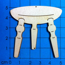 Lade das Bild in den Galerie-Viewer, Melkschemel aus Holz
