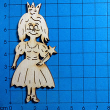 Lade das Bild in den Galerie-Viewer, Prinzessin aus Holz