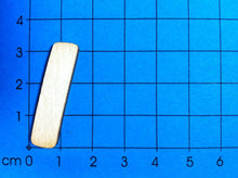 Lade das Bild in den Galerie-Viewer, Buchstaben in 3,3cm aus Holz