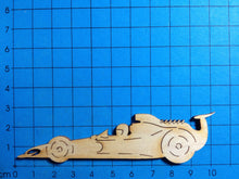 Lade das Bild in den Galerie-Viewer, Rennauto aus Holz