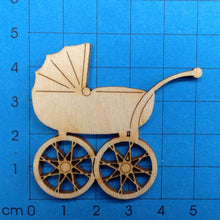 Lade das Bild in den Galerie-Viewer, Kinderwagen aus Holz