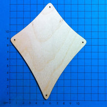 Lade das Bild in den Galerie-Viewer, Drachen aus Holz