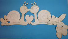Lade das Bild in den Galerie-Viewer, rechts Türdeko mal anders, Schilder aus Holz, Holzideen , Türkantenhocker zum Basteln, Basteln mit Holz, Holz bemalen, Basteln mit Holz für Kinder, Schild fürs Kinderzimmer, Türkantenhocker mit Schnecken, Schnecke zur Türdeko, Holzdeko für die Tür, Figuren für die Tür, Figuren für den Eingang, Holz bemalen, Türkantenhocker zum Basteln, Türkantenhocker mit Schnecken, Basteln mit Holz, Figuren für den Eingang, Türdeko mal anders, Schilder aus Holz, Schild fürs Kinderzimmer, Holzideen , Schnecke zur Türdeko,