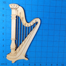 Lade das Bild in den Galerie-Viewer, Harfe aus Holz