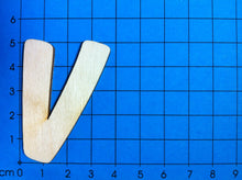 Lade das Bild in den Galerie-Viewer, Buchstaben in 5cm aus Holz