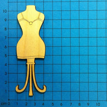 Lade das Bild in den Galerie-Viewer, Schneiderpuppe "Kleid" aus Holz Schneiderwerkstatt zum Bemalen, Ideen aus Holz für Kinderzimmer, Holzteilchen zum Anmalen, #Nähmaschinengarnspule zum Basteln, Basteln mit Kindern, Basteln mit Holz, Holzteile bemalen, Türschilder basteln, Nähstube Basteln, Nähstube diy mit Zubehör, Holzteilchen zum Anmalen, #Nähmaschinengarnspule zum Basteln, Nähstube diy mit Zubehör, Basteln mit Holz, Nähstube Basteln, Basteln mit Kindern, Schneiderwerkstatt zum Bemalen, Holzteile bemalen, Türschilder basteln, Ideen aus H