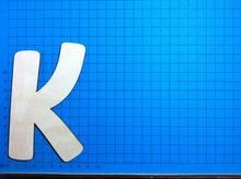 Lade das Bild in den Galerie-Viewer, Buchstaben in 12cm aus Holz