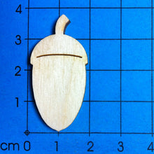 Lade das Bild in den Galerie-Viewer, Eichel aus Holz