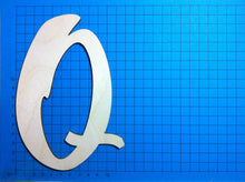 Lade das Bild in den Galerie-Viewer, Buchstaben in Schreibschrift 15cm aus Holz