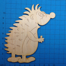 Lade das Bild in den Galerie-Viewer, Igel mit offenen Augen aus Holz