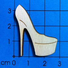 Lade das Bild in den Galerie-Viewer, Pumps mit Plateausohle aus Holz