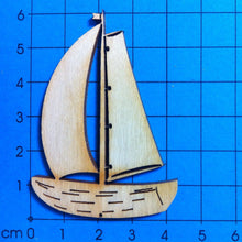 Lade das Bild in den Galerie-Viewer, Boot von hinten aus Holz