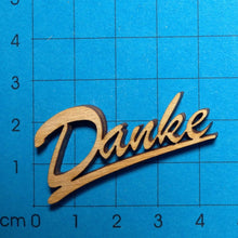Lade das Bild in den Galerie-Viewer, Schriftzug "Danke" aus Holz
