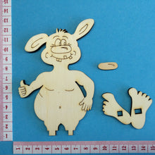 Lade das Bild in den Galerie-Viewer, Monster "Motzi" als Standfigur aus Holz