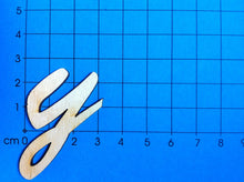 Lade das Bild in den Galerie-Viewer, Buchstaben in Schreibschrift 5cm aus Holz