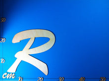 Lade das Bild in den Galerie-Viewer, Buchstaben in Schreibschrift 20cm aus Holz