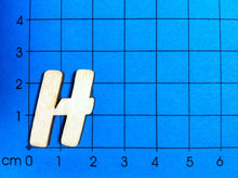 Lade das Bild in den Galerie-Viewer, Buchstaben in 2,3cm aus Holz