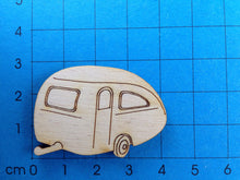 Lade das Bild in den Galerie-Viewer, Wohnwagen nostalgisch aus Holz