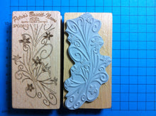 Lade das Bild in den Galerie-Viewer, Stempel Blumenranke 10 cm Stempel für Holz, Stempeln, Blumen Stempel, Stempelideen, Stempel für Geschenke, Stempel für Kinder, Stempel für Hochzeit, Stempel für Kartengestaltung, Stempel mit Holzgriff, Stempel für scrapbooking, SPG 0810