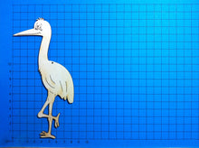 Lade das Bild in den Galerie-Viewer, Storch stehend aus Holz