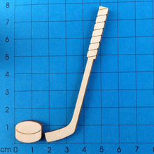 Lade das Bild in den Galerie-Viewer, Eishockeyschläger mit Puck aus Holz