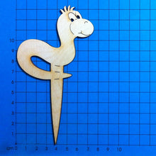 Lade das Bild in den Galerie-Viewer, Blumentopfstecker aus Holz