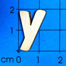 Lade das Bild in den Galerie-Viewer, Buchstaben in 1,9cm aus Holz