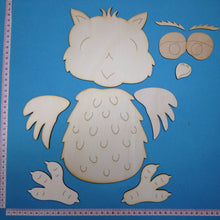 Lade das Bild in den Galerie-Viewer, Pfahltier Eule aus Holz Dekoration mit Kindern gestalten, Bastelset Elefanten, Deko gestalten, Jahresdeko basteln, Bastelidee für Kinder, Tiere basteln mit Holz, Basteln mit Kindern, Bastelset aus Holz, Elefanten bemalen, Tiere aus Holz gestalten,  Bastelset aus Holz, Tiere aus Holz gestalten, Jahresdeko basteln, Bastelidee für Kinder, Dekoration mit Kindern gestalten, Eulen bemalen, Deko gestalten, Basteln mit Kindern, Tiere basteln mit Holz, Bastelset Eulen,  PEU 5808SB