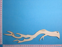 Lade das Bild in den Galerie-Viewer, Ast / Zweige zum Aufhängen aus Holz Zweige, Ast zum Basteln, Zweige zum Basteln, Ast für Türschilder, Ast bemalen, Zweige für Vögel und Eulen, Zweig aus Holz, Holzteile zum Dekorieren, Ast Äste, Äste aus Holz für Weihnachten, Ast für Vögel und Eulen, Zweige bemalen, Ast aus Holz, Zweige aus Holz für Weihnachten, BAU 0830