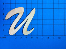 Lade das Bild in den Galerie-Viewer, Buchstaben in Schreibschrift 5cm aus Holz