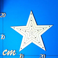 Lade das Bild in den Galerie-Viewer, Stern als Mobile aus Holz Weihnachtsdekoration, Sterne malen, Sterne aus Holz basteln, Winterdeko selbst gestalten, Bastelidee Winter, basteln mit Kindern im Winter, Weihnachtsbasteln, basteln mit Holz, Deko mit Sternen aus Holz gestalten, Geschenkidee für Weihnachten, Weihnachtsdeko gestalten, Sterne basteln Weihnachten, Weihnachtsdeko gestalten, basteln mit Holz, Sterne malen, Winterdeko selbst gestalten, Sterne basteln Weihnachten, Geschenkidee für Weihnachten, Deko mit Sternen aus Holz gestalten, Weih
