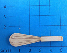 Lade das Bild in den Galerie-Viewer, Schneebesen aus Holz