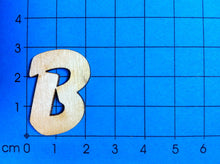 Lade das Bild in den Galerie-Viewer, Buchstaben in 2,8cm aus Holz