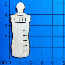 Lade das Bild in den Galerie-Viewer, Babyflasche aus Holz