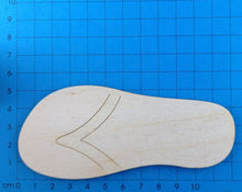 Lade das Bild in den Galerie-Viewer, Flip Flop aus Holz Türschilder basteln, Holzteilchen zum Anmalen, Schuhe zum Bemalen, Basteln mit Kindern, Zickenzone mit Pumps, Ballerina zum Basteln, Ideen aus Holz für Kinderzimmer, Highheels zum Bemalen, Pumps zum Bemalen, Schuhe zum Basteln, Holzteile bemalen, Prinzessin basteln, Stiefel aus Holz zum Basteln, Für Schuhfetischisten, Für Schuhfetischisten, Holzteilchen zum Anmalen, Schuhe zum Basteln, Türschilder basteln, Ideen aus Holz für Kinderzimmer, Holzteile bemalen, Schuhe zum Bemalen, Ballerina