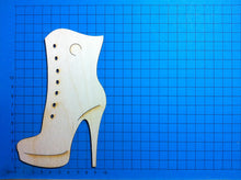 Lade das Bild in den Galerie-Viewer, Stiefelette aus Holz Highheels zum Bemalen, Holzteilchen zum Anmalen, Türschilder basteln, Prinzessin basteln, Schuhe zum Bemalen, Stiefel aus Holz zum Basteln, Pumps zum Bemalen, Zickenzone mit Pumps, Holzteile bemalen, Basteln mit Kindern, Für Schuhfetischisten, Ballerina zum Basteln, Ideen aus Holz für Kinderzimmer, Schuhe zum Basteln, Basteln mit Kindern, Türschilder basteln, Holzteilchen zum Anmalen, Ideen aus Holz für Kinderzimmer, Highheels zum Bemalen, Zickenzone mit Pumps, Schuhe zum Basteln, Sch