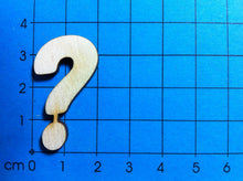 Lade das Bild in den Galerie-Viewer, Buchstaben in 3,3cm aus Holz